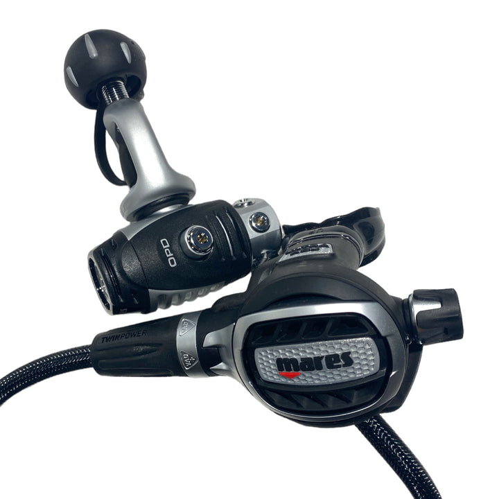 ULTRA ADJ 82X Regulator - Spearfishing Superstore